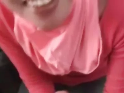 Gebracht aan squirtende rijpe meesteres Alexis Fawx gratis porno movies en haar jonge baby Brittany Shae